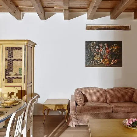 Joivy Charming Apartment Centre Of Como Exterior photo